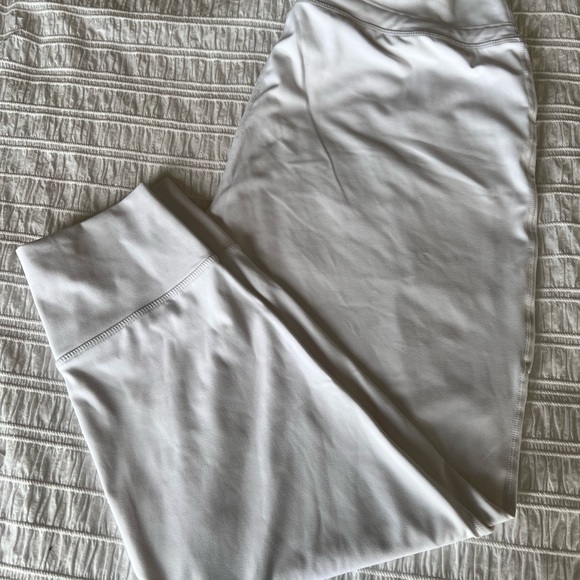 Fabletics joggers - Picture 3 of 3